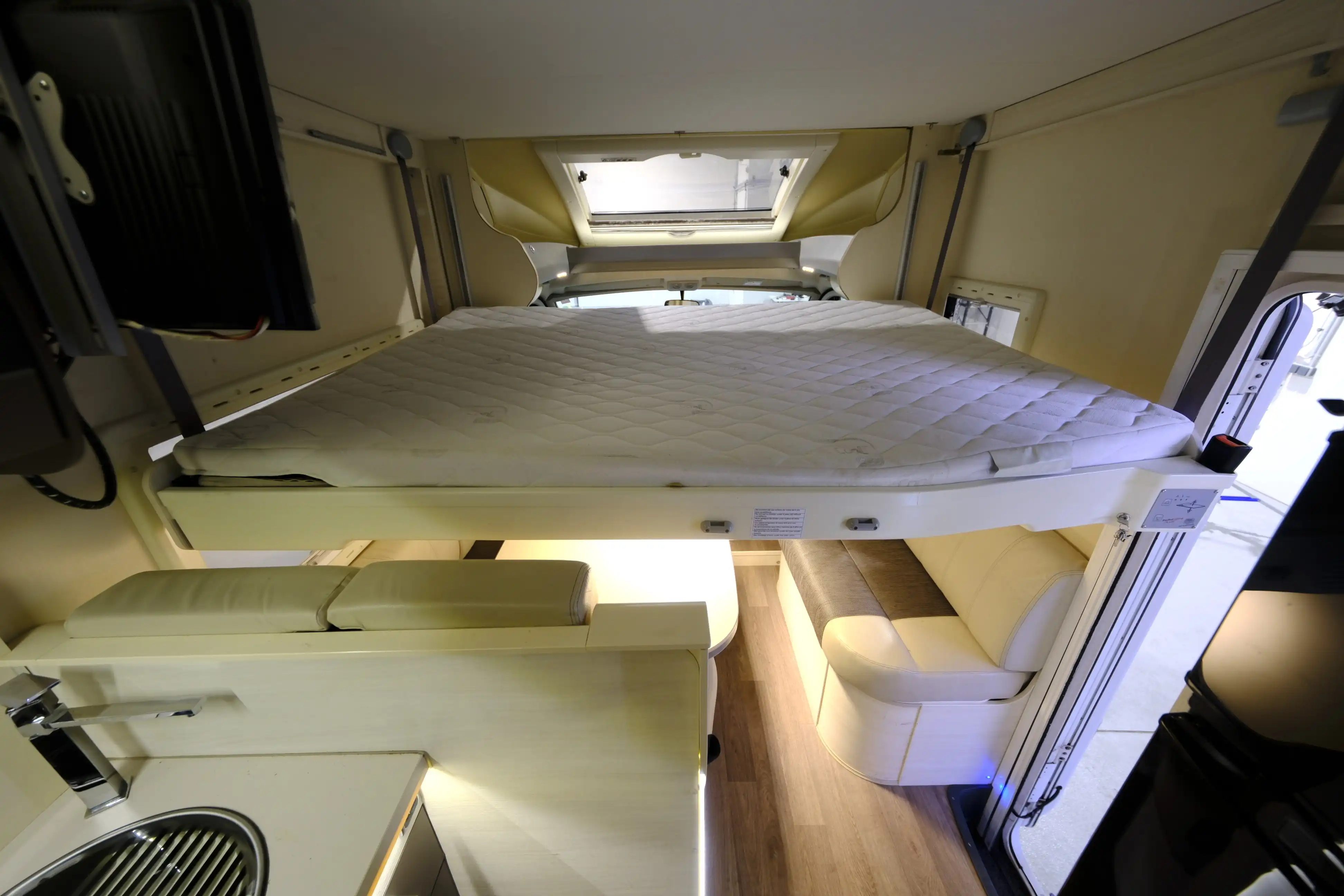 CHAUSSON Flash 610 